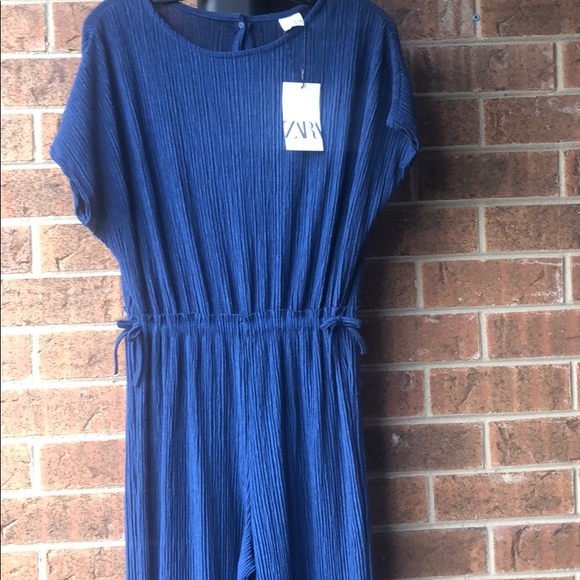 🆕Zara pleated jumpsuit - Picture 2 of 8